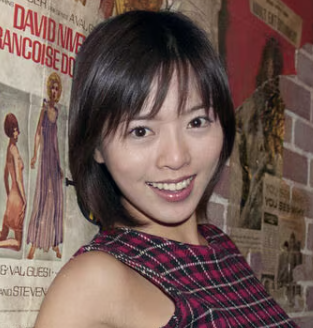 笑顔の女性