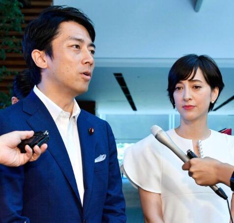 夫婦の2ショット写真